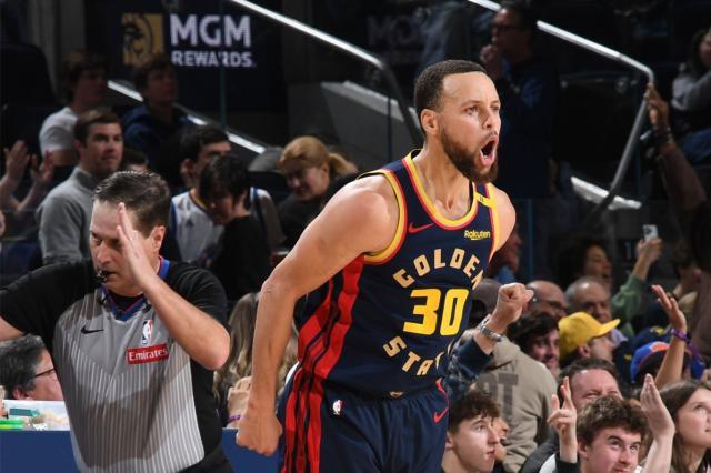 必发体育-大变脸！完全体勇士冲刺逼近湖人，科尔队史封王