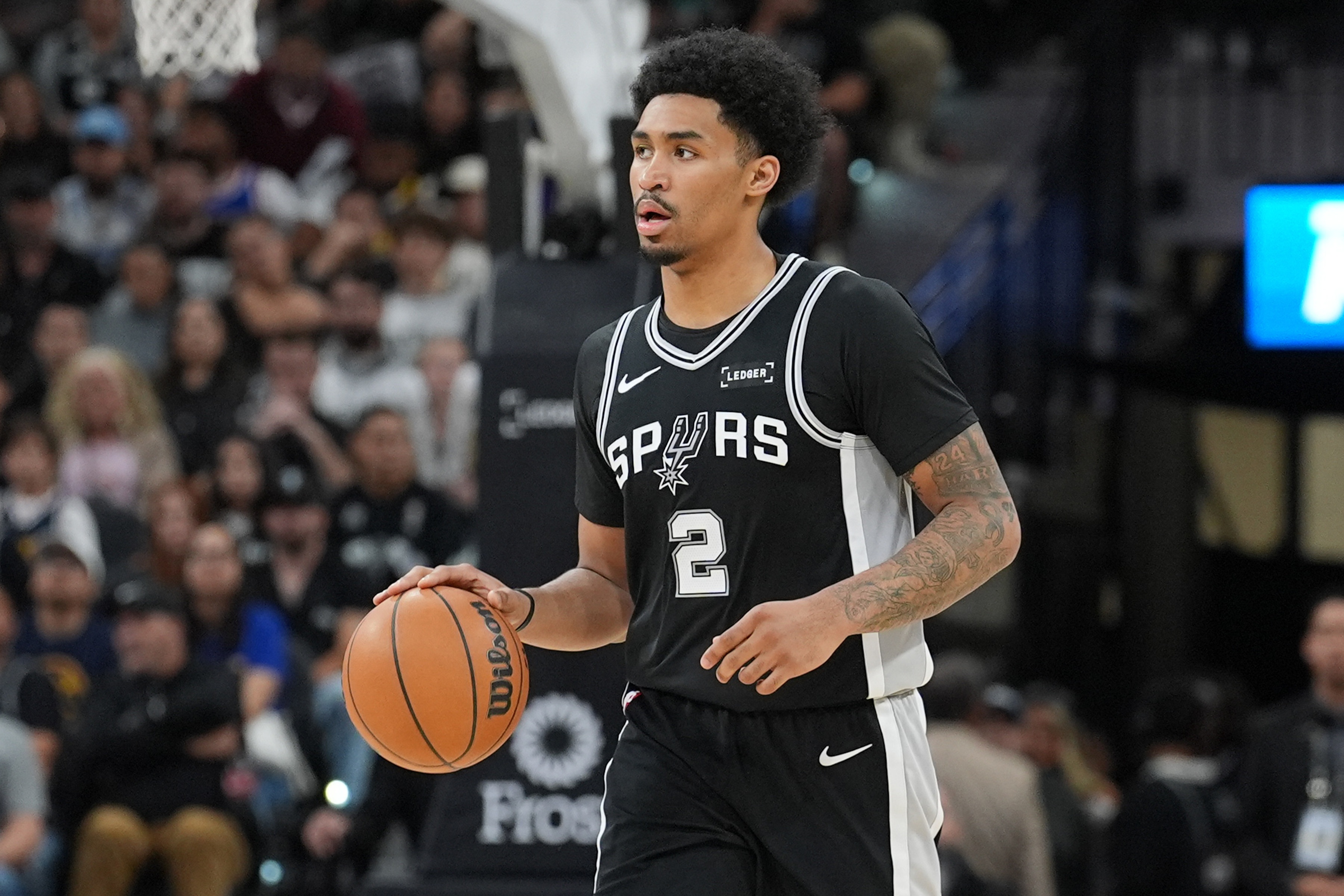 必发-米奇：哈珀目前的状态为每日观察 他右腿肌肉挫伤&amp;没有长期隐患